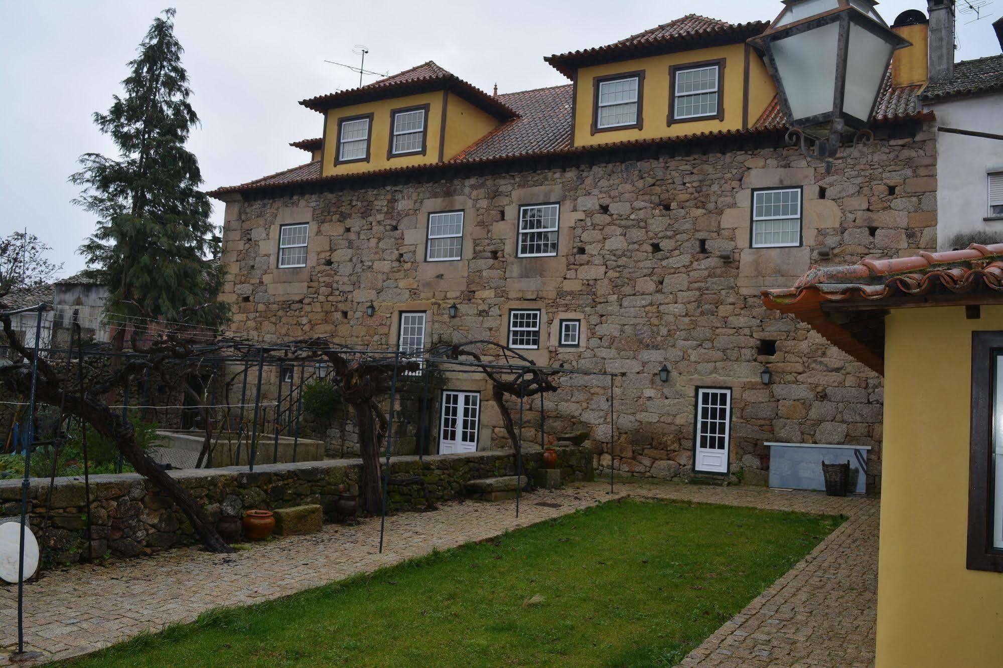 Solar Dos Correia Alves Guest House Moimenta da Beira Exterior photo