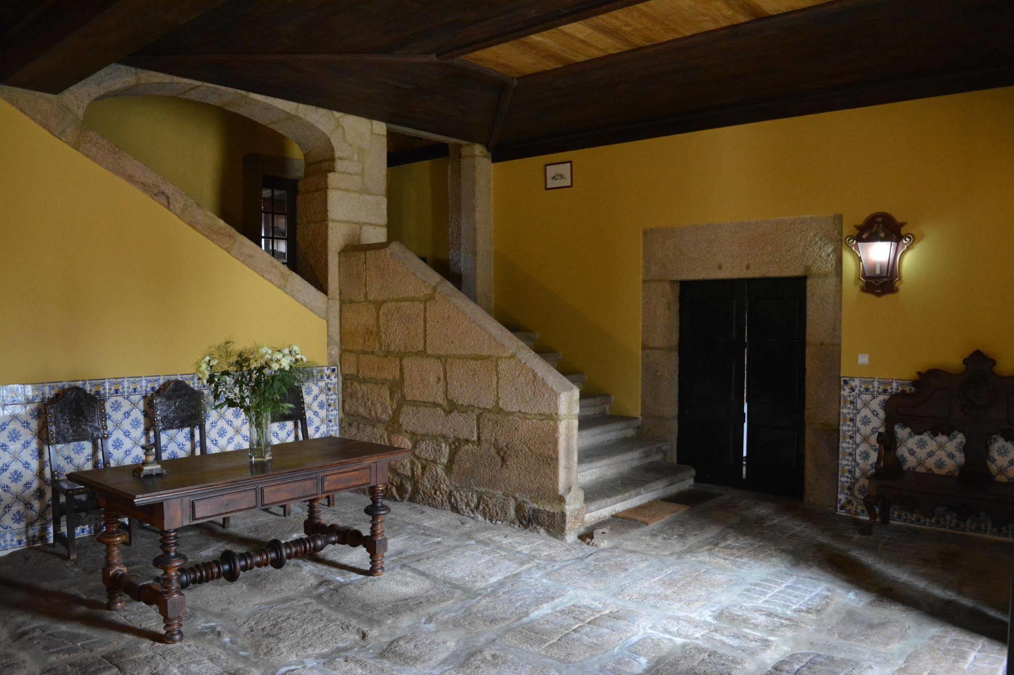 Solar Dos Correia Alves Guest House Moimenta da Beira Exterior photo